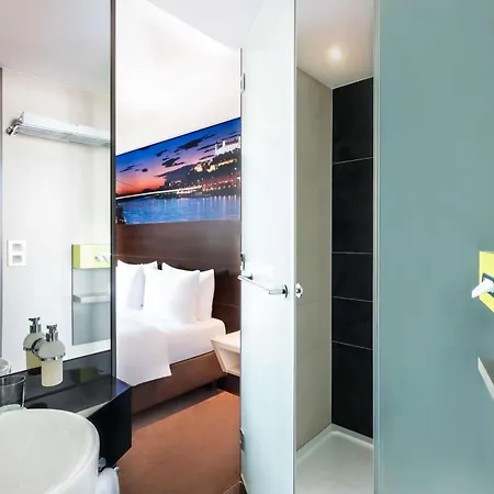 Hotel Lindner Bratislava, Part Of Jdv By Hyatt 4*