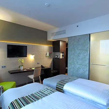 Lindner Bratislava, Part Of Jdv By Hyatt Hotel Pressburg